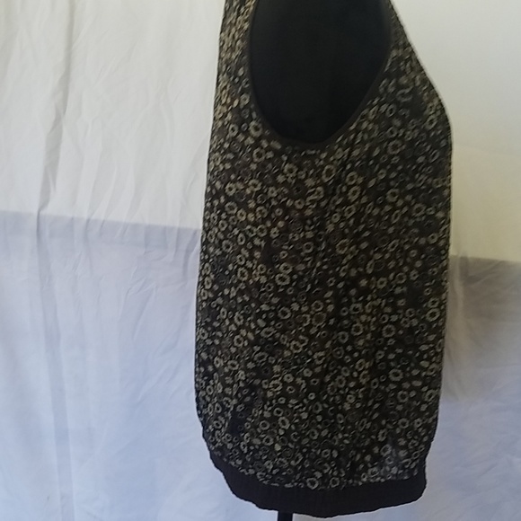 Gap maternity tank top - Picture 3 of 4